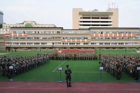 绵阳中学和成都四中哪个好