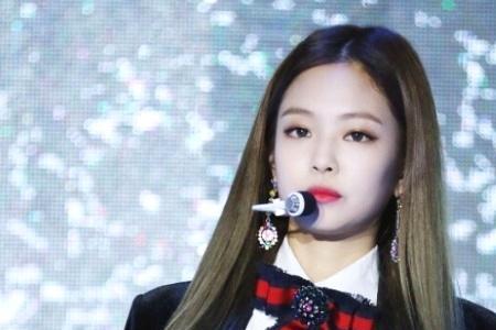 jennie的耳返为什么经常漏电