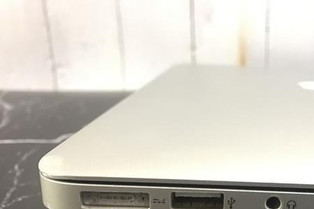 macbookair修图够用么