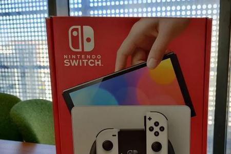 switch初版是什么