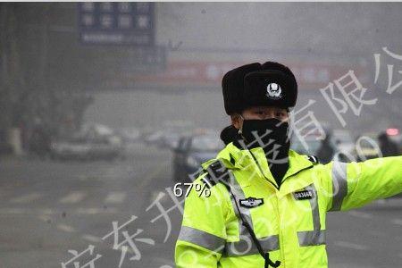 警用反光雨衣脏了怎么清洗