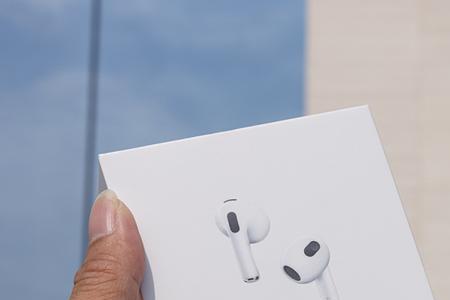 airpods3代盒盖里面没有序列号