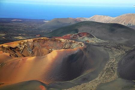 火山岛是怎么样形成的