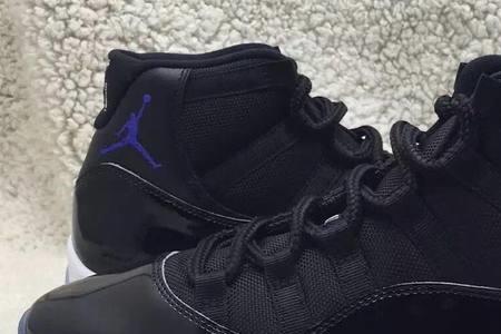 airjordan11尺码偏小吗