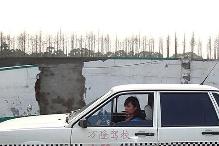 为什么教练车都用轿车