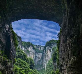 武隆天坑地缝景区有索道吗