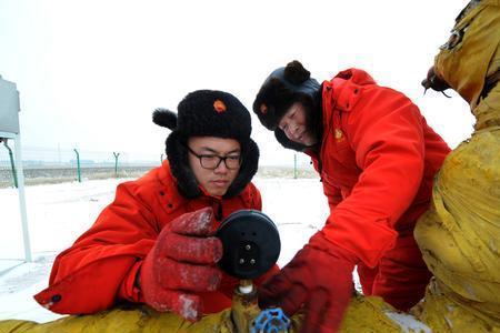 吉林省发现特大油田在什么地方