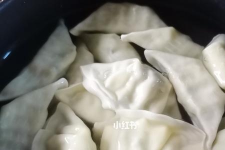 微波炉煮饺子用瓷碗可以吗