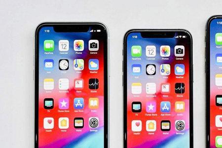 为什么别人的iphone刘海屏有闪烁灯