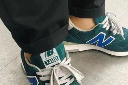 newbalance显脚大吗