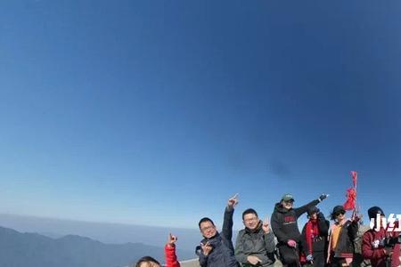 莲花山飞瓦寺顶峰在广东排第几