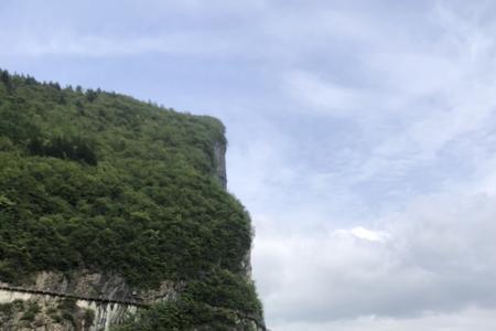 鹿院坪天坑村需要门票吗