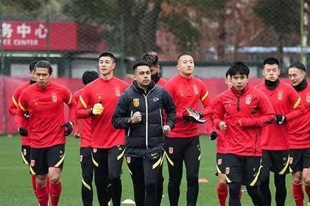 国足u23教练组成员