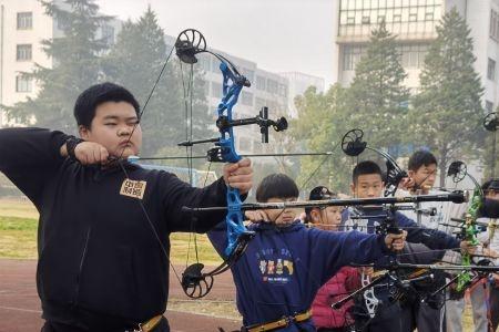 男生射箭为什么越来越快