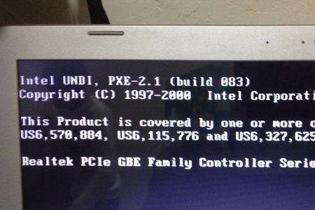 win10电脑开机显示intel undi