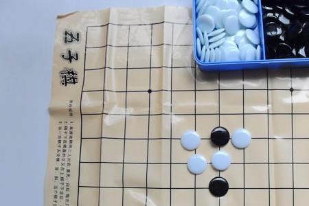 四子棋怎么玩