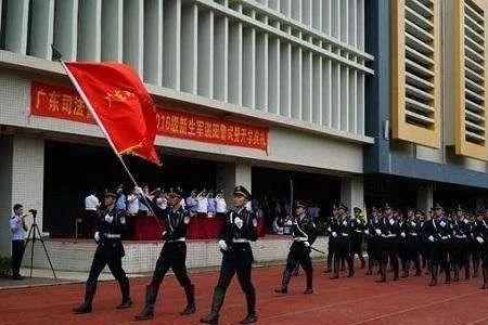 广东警官学院文法类就业前景