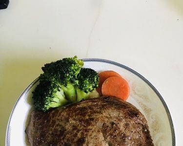 鸭胸肉怎么腌制成牛排