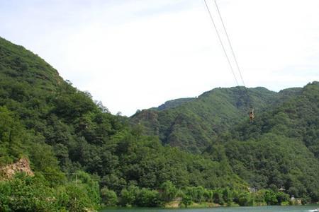 京东大峡谷人多吗