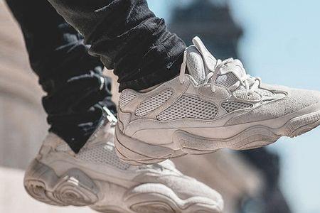 yeezy 500有boost吗