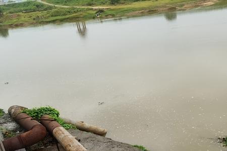 温泉水水质浑浊是怎么回事