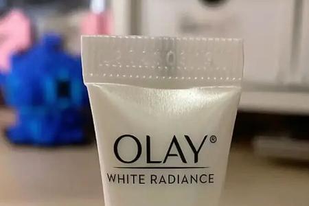 olay抗糖小白瓶包装名字写的什么