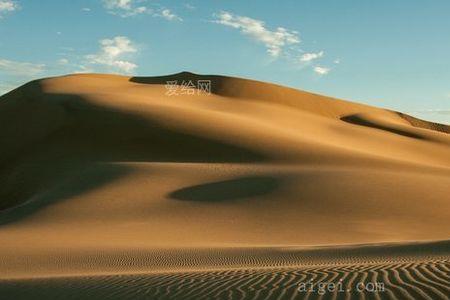 sand与desert有什么区别