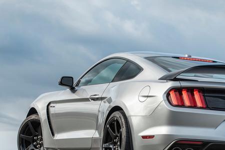 福特野马gt350生产厂家