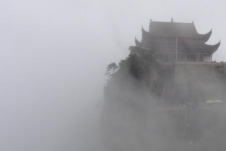 怎么能上到九华山天台寺