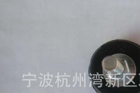 水滴轮椭圆出线孔和圆形哪个好