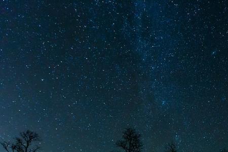 夜空最平凡的星星原唱