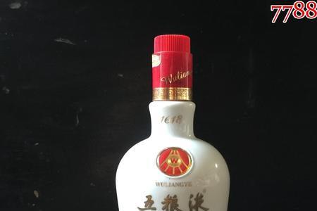 五粮液52度酒瓶尺寸