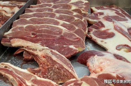 两块肉被冻在一起要怎么弄开