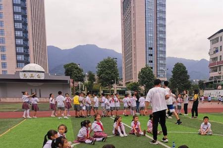 龙岩学院附属小学怎么样