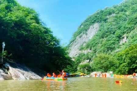 霍山大峡谷漂流排队多久