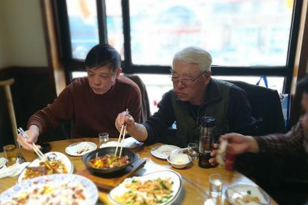 在家吃饭算聚餐吗