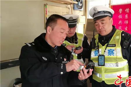 交警出警必须佩戴执法记录仪吗