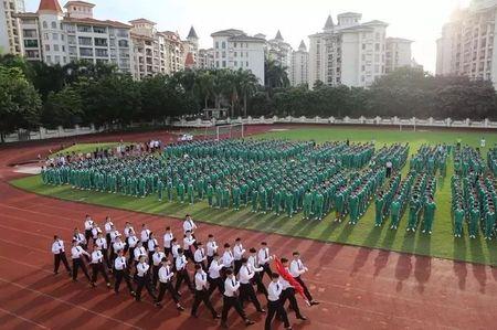 番禺华碧中学怎么样