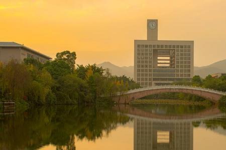 重庆师范大学的院校代号