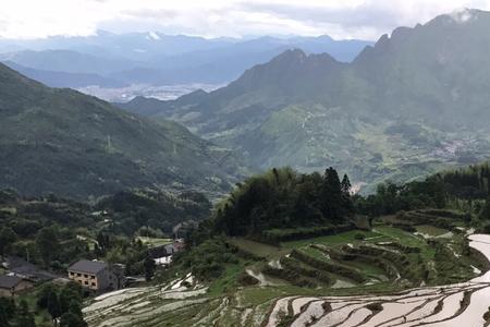 红海梯田怎么样