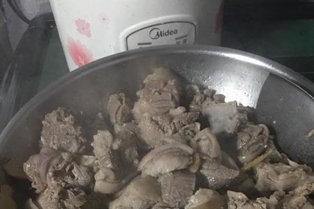 豌豆炖羊肉正宗做法