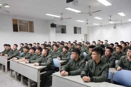 中飞院学飞容易吗