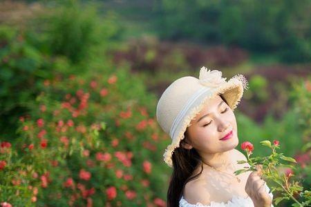 夸中年女人的顺口溜