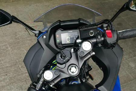 gsx250仪表闪电是什么意思