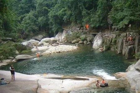 柳州柳江流山玩水的地方