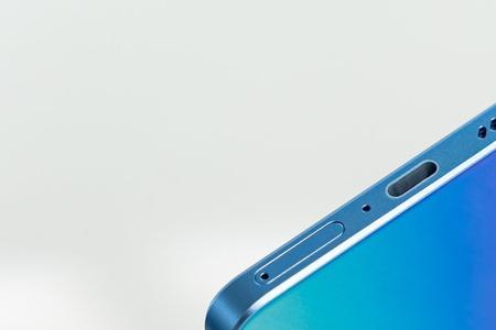 opporeno7没电充上开不了机