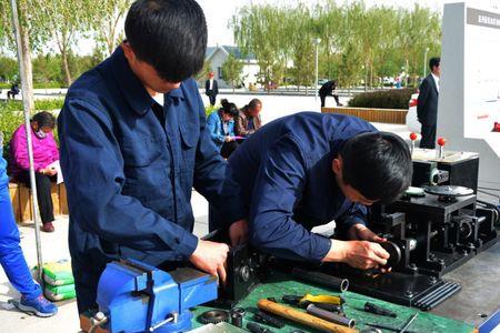 机加钳工跟装配钳工区别