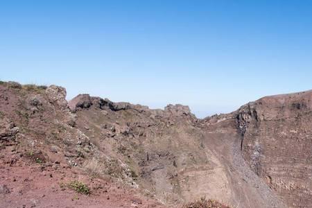 火山口附近有哪些石头