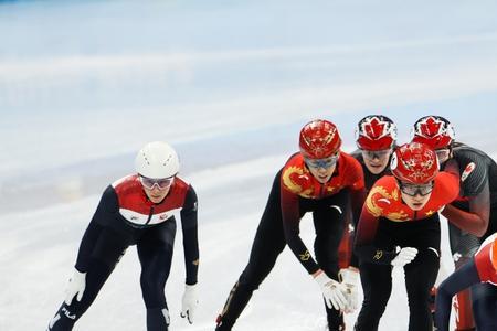 什么是短道速滑危险超越