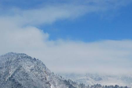 西岭雪山的雪化了吗